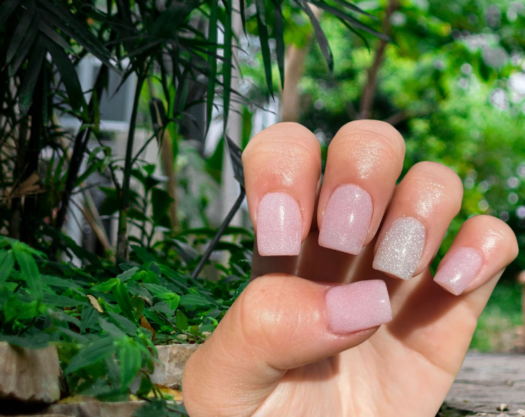 How to Remove Dip Powder Nails [Updated Guide]